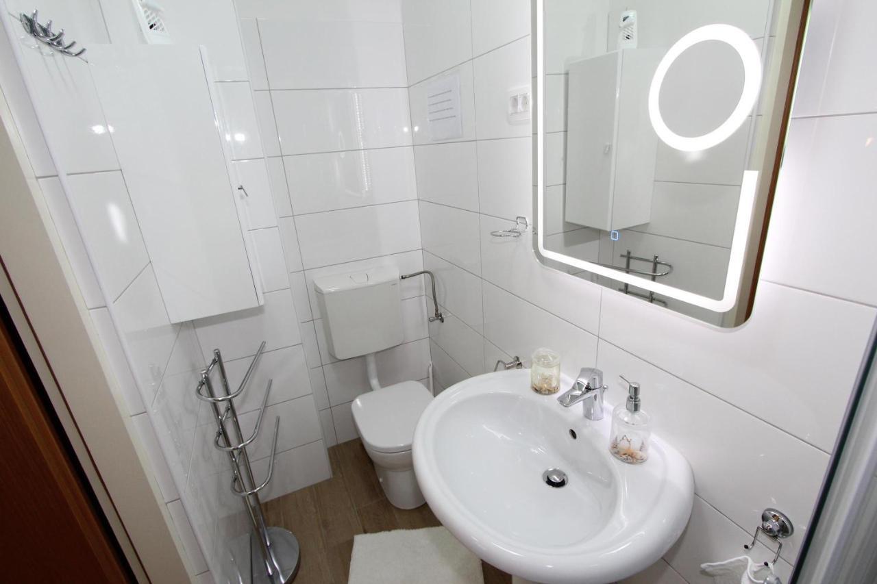 Room Roma Rovinj Ngoại thất bức ảnh