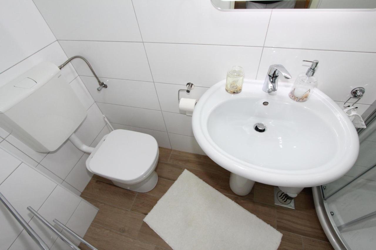 Room Roma Rovinj Ngoại thất bức ảnh